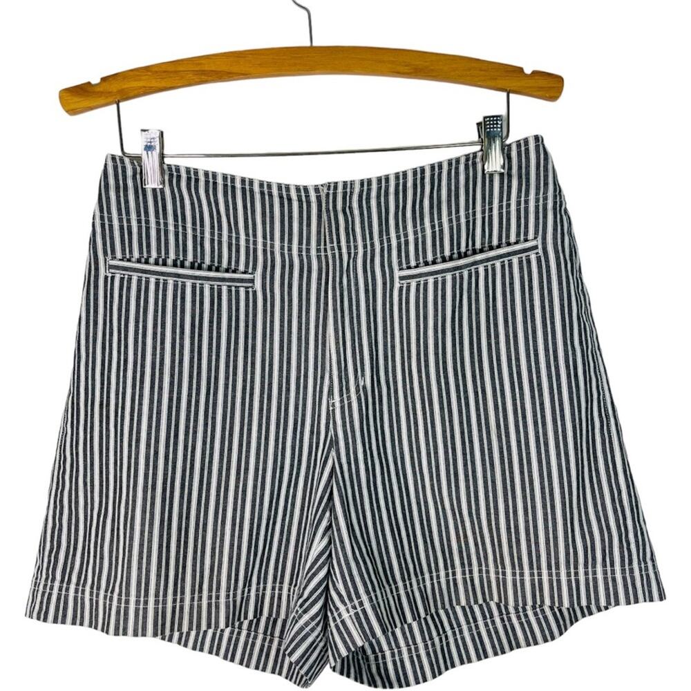 Liz Claiborne blue white striped preppy coastal high waisted shorts 10
